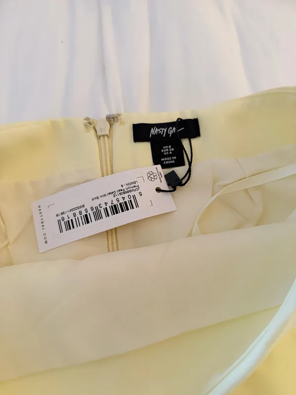 NWT nasty gal yellow pearl set  - Image 3