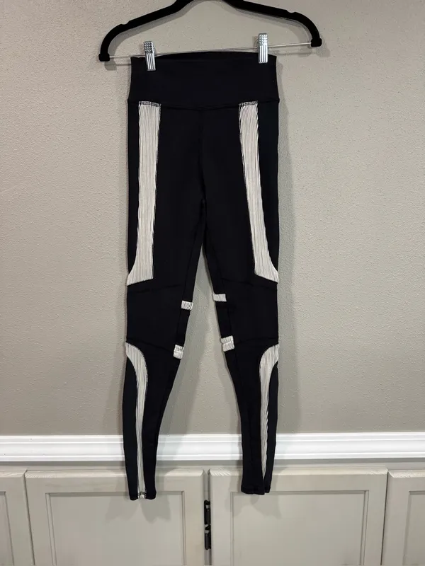 Alo Yoga Electric High Waist Leggings - Image 2