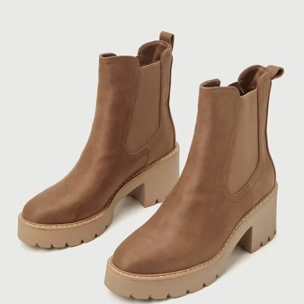 DV by Dolce Vita NWT - Tobias Taupe Chelsea Boots – Size 9.5 – New In Box - Image 10