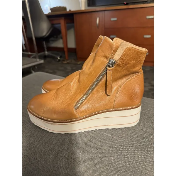 Silent D Nene tan leather booties Women's Size 39 US 8-8.5 Platform - Image 3