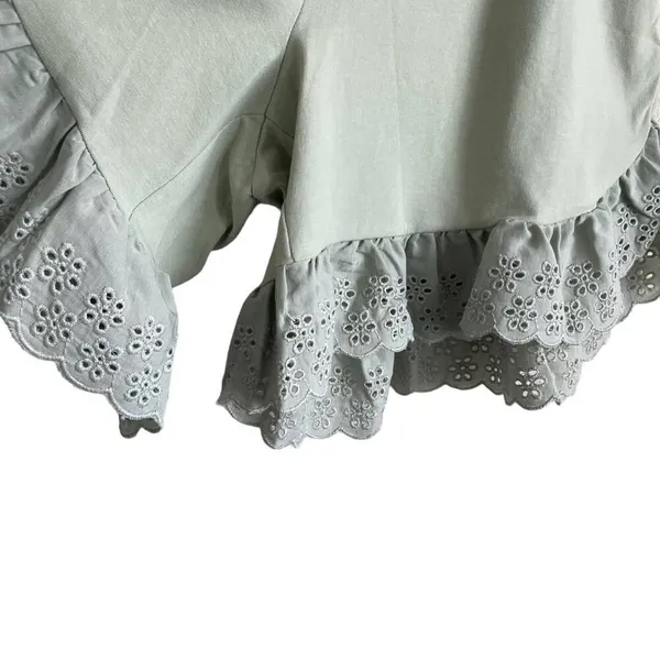 Vero Moda Women Shorts S Sage‎ Eyelet Ruffle Hem Fairycore Festival Coquette - Image 4