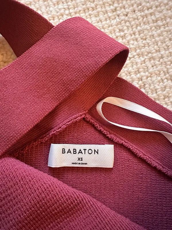 Aritzia Babaton Top Sculpt Knit - Image 4