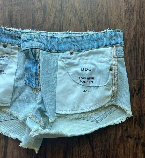 BDG Low Rise Dolphin Shorts Urban Outfitters - Image 4