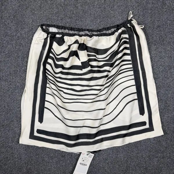 NWT Zara Women’s black dress‎ long sleeve lace back - Image 7