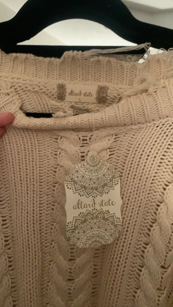 Sweater - Image 3