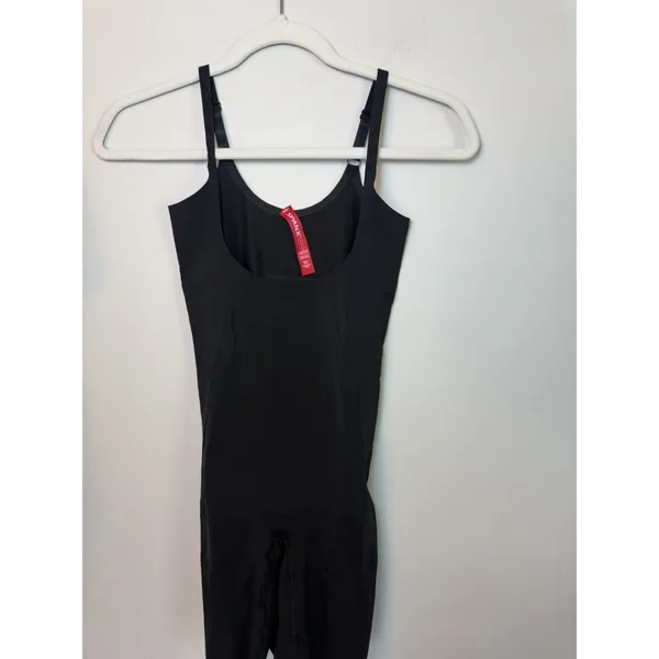 SPANX Black Open Bust Mid Thigh Bodysuit shapewear Size M NEW - Image 2