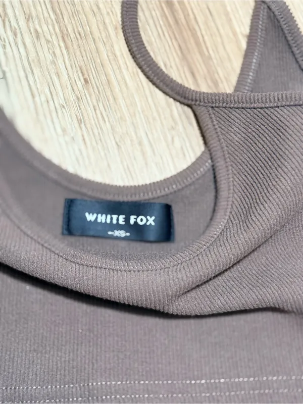 White Fox One Shoulder Long Sleeve Ribbed Crop Top Mocha Brown Womens XS - Image 5