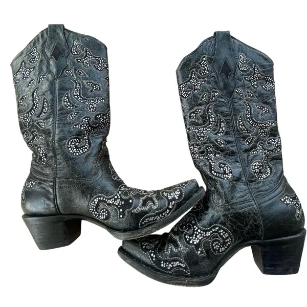 Corral Black Heeled Boots with Western Flair - Image 4