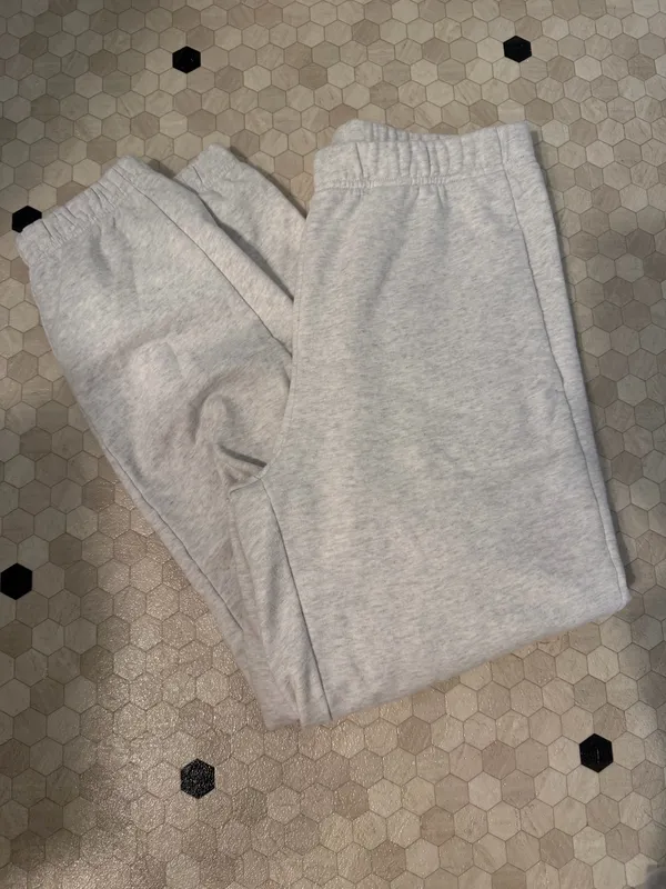 Aritzia Sweatpants - Image 2
