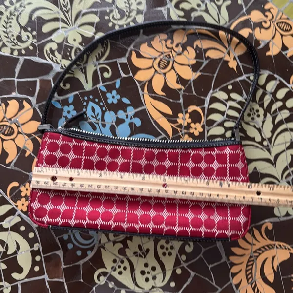 KATE SPADE NEW YORK Elegant Red Patterned Women's Bag - Image 8