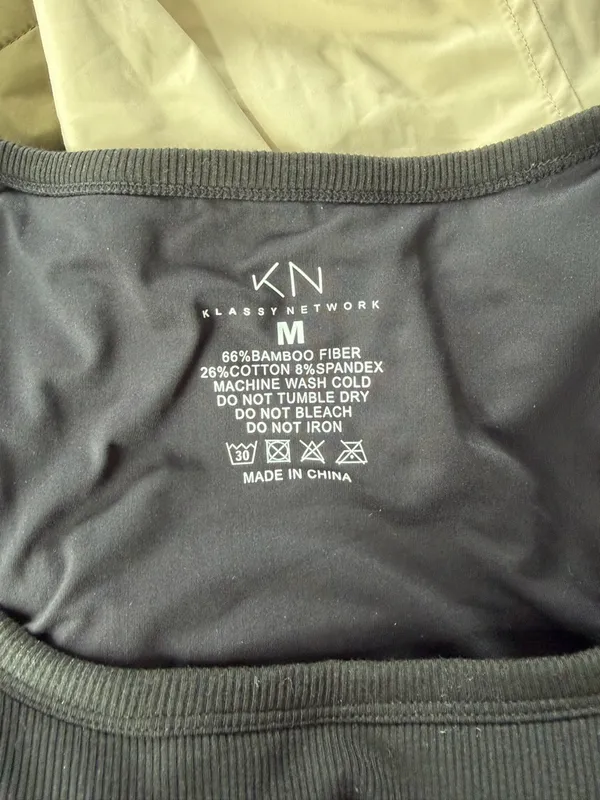 Klassy Network Built-in-Bra Cropped Long Sleeve - Image 5