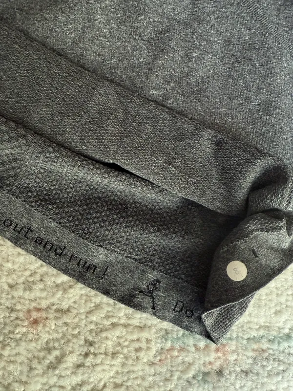 Lululemon Long Sleeve Swiftly Tech - Image 4