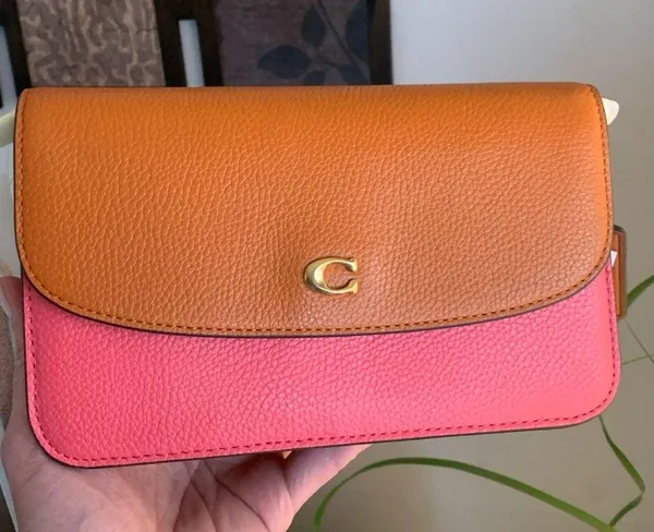 Authentic COACH 1941 colorblock pebbled leather snap magnetic closure crossbody - Image 2