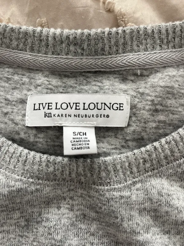 Lounge Top Gray - Image 3
