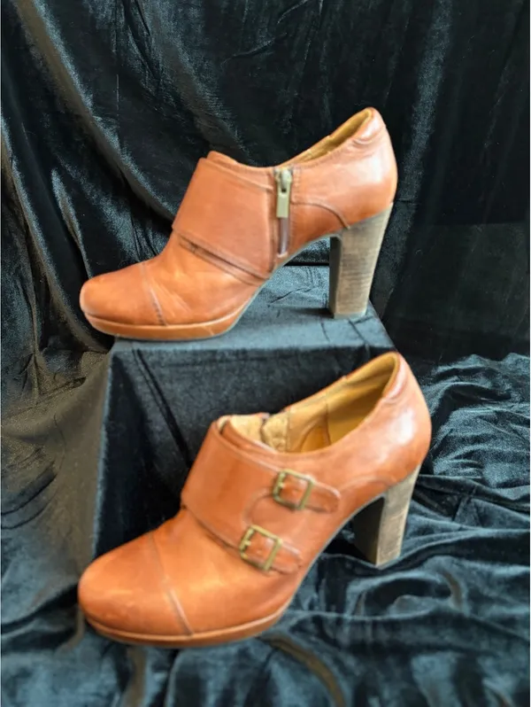 Clarks Women's Brown Leather Heeled Ankle Boots with Buckle Detail Size 8M - Image 3