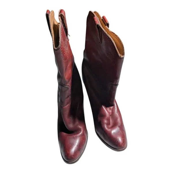 Vtg 1970s Made in Uruguay Burgundy Leather Pointed Toe Short Western Boots 6.5 - Image 2