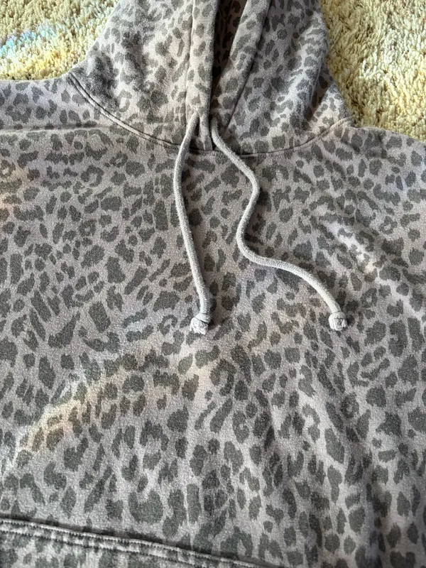American Eagle Oversized Sweatshirt - Image 2