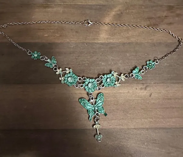 Butterflies And Flowers Drop Necklace Multiple - Image 3