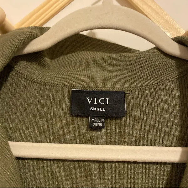 Vici Olive Green Knit Sweater Midi Dress size Small - Image 5