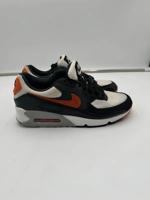 Nike Air Max 90 Sneakers Size 7.5 Black Orange White DM0029-101 - Image 5