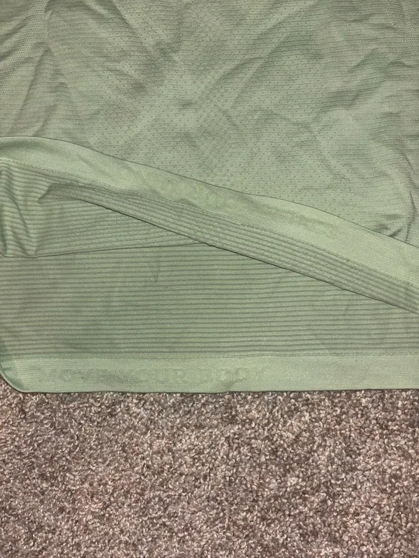 Lululemon Shirt Swiftly Tech Short Sleeve - Image 4