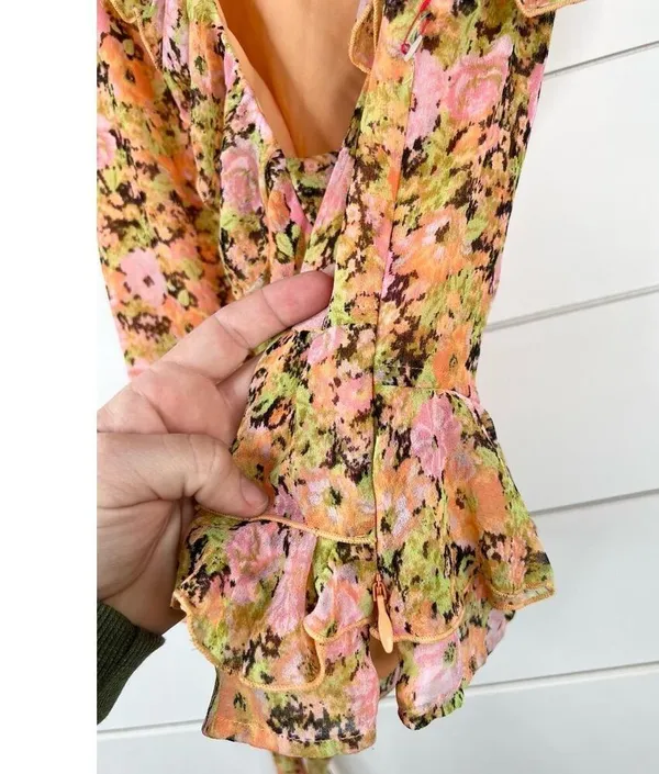One Edit Nordstrom Floral Ruffle Sleeveless V-Neck Crop Top Blouse Sz XS - Image 5