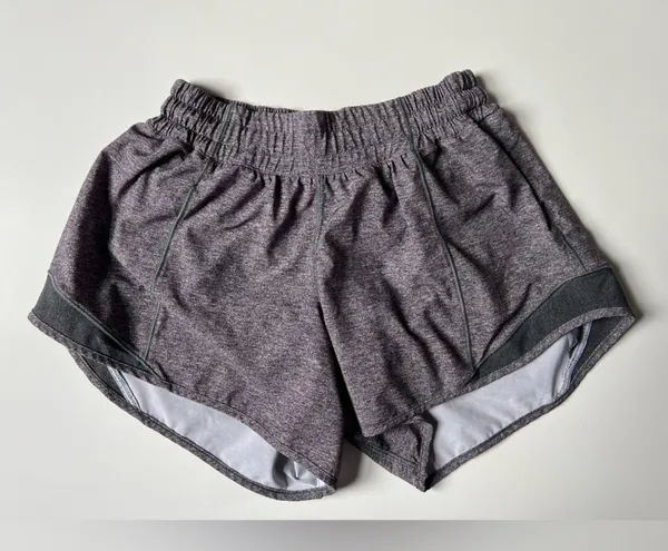 Lululemon Hotty Hot Short II Long 4” Heathered Black Grey Women’s Shorts Size 4 - Image 4
