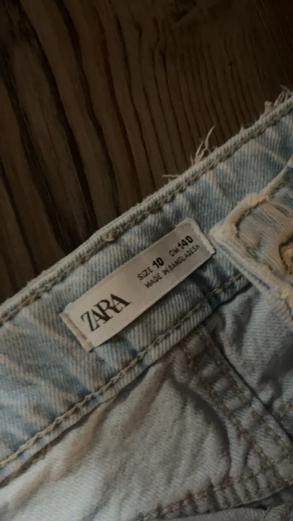 ZARA Jeans - Image 2