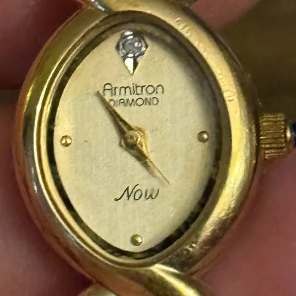 Vintage Armitron Diamond Now gold plated watch - Image 4