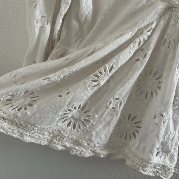 Free People Sweeter Side V-Neck Eyelet Blouse White Size XS - Image 4