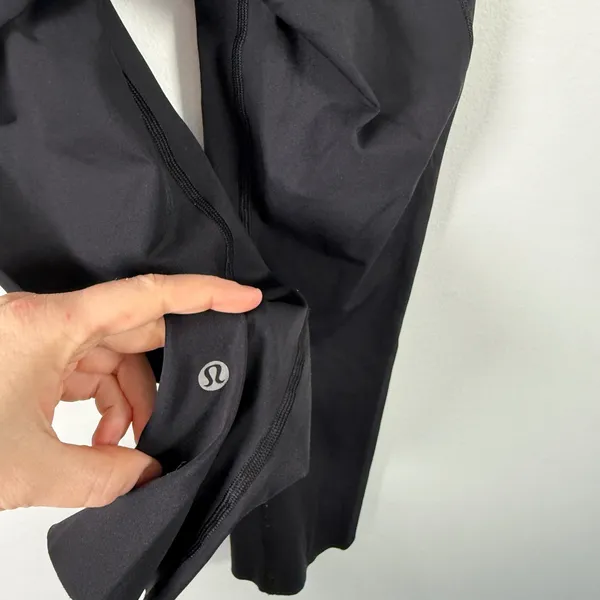Lululemon‎ Fast Free High Rise Tight 19" Black Leggings Workout Pockets Womens 4 - Image 6