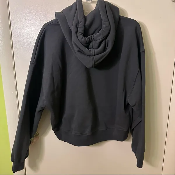 GAP Women's Charcoal Hoodie Sweater - Image 2