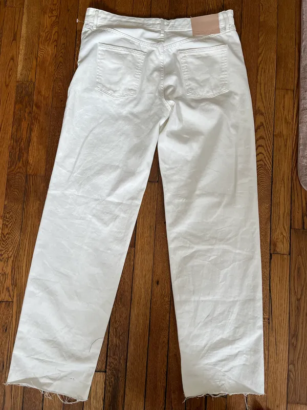 ZARA Raw Hemmed White Jeans - Image 3