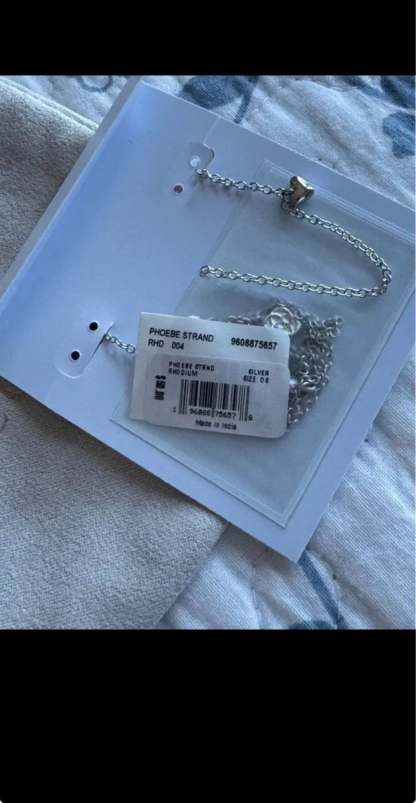 Kendra Scott Necklace - Image 3