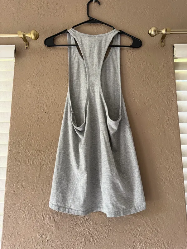 Gymshark Tank Top Women’s - Image 3