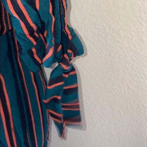 5/$30 🎈 Wild fable medium‎ striped jumpsuit - Image 6