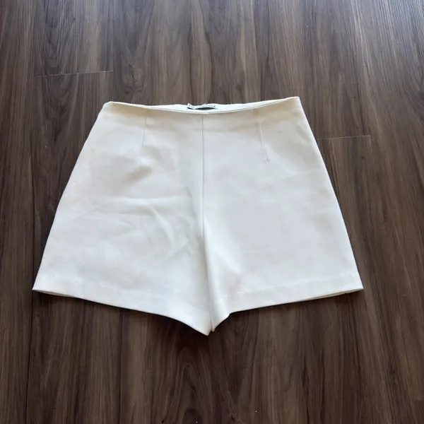 Stradivarius Skort - Image 3