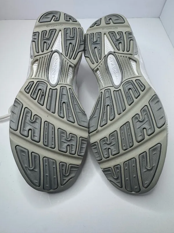 New Balance 608V3 Walking Training Sneakers Size 9B - Image 7