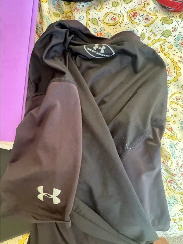 Dri-Fit Under Armour T-Shirt - Image 2