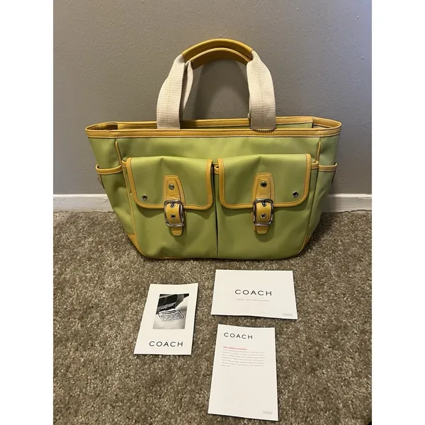 Coach Vintage Garden Tote Green Apple/ Yellow-6734 Coach Cards Included - Image 2