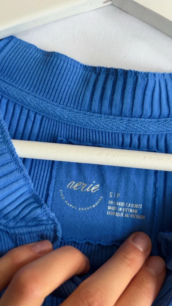 Aerie blue ribbed long sleeve top in a S - Image 2
