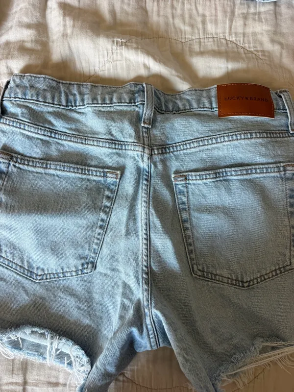 Lucky Brand Shorts Denim - Image 2