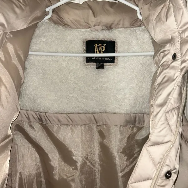 Weatherproof Puffer Beige Puffer Vest(Size Medium) - Image 7