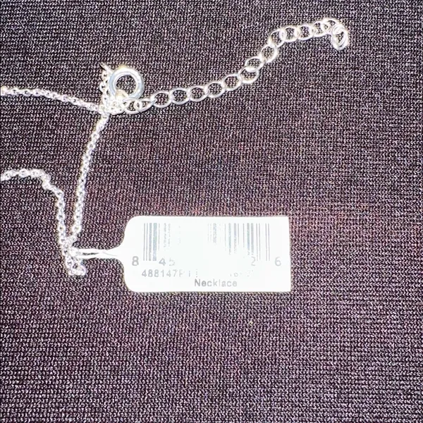 Brilliance Crystal and Mother of Pearl necklace - Image 3