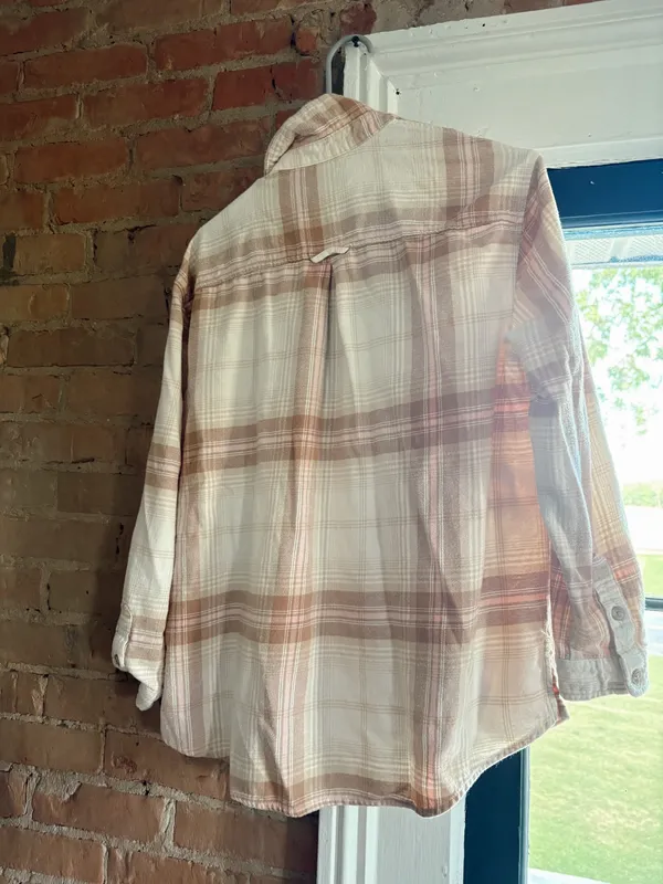 Old Navy Flannel - Image 2
