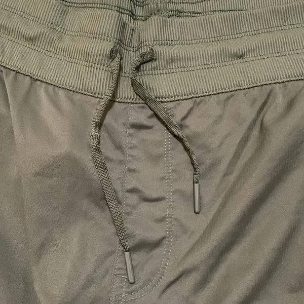 The North Face Aphrodite 2.0 plus size woman shorts size XXL taupe green - Image 4