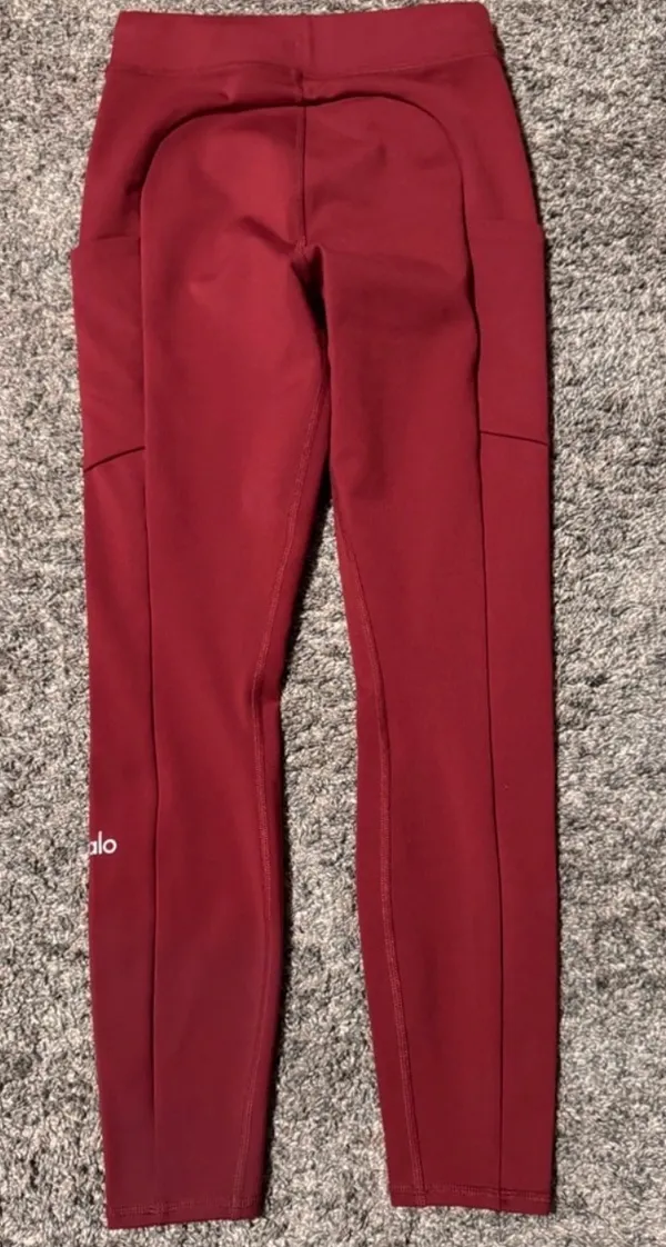 Alo Yoga Leggings - Image 2