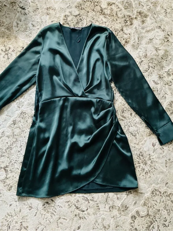 ZARA Emerald Green Satin Wrap-Style Long Sleeve Dress🌹 - Image 4