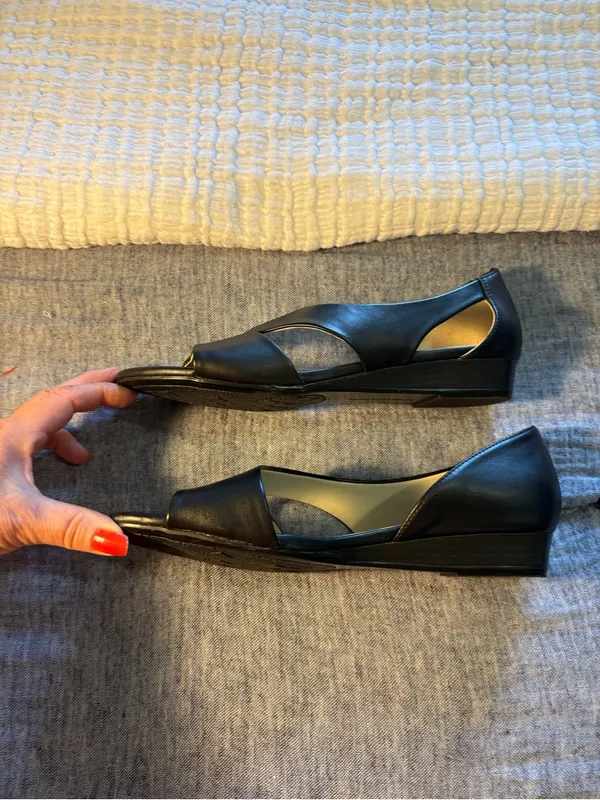 Naturalizer Black Open-Toe Slingback Heels - Image 4
