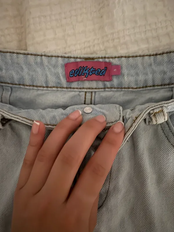 Edikted Denim Mini Skirt - Image 3